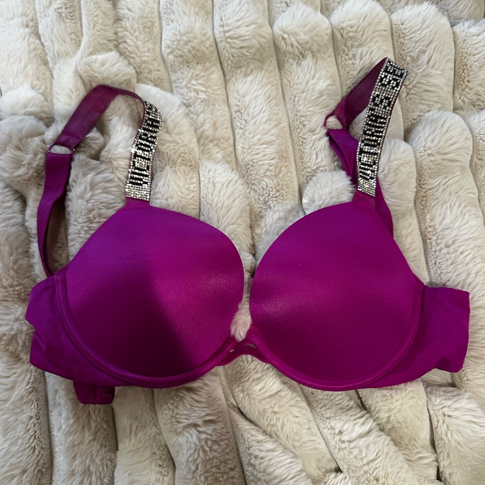 VS Bra